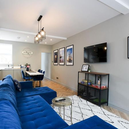 Pass The Keys Newly Refurbed 3Bed 2Bath House In Central Portsmouth Esterno foto