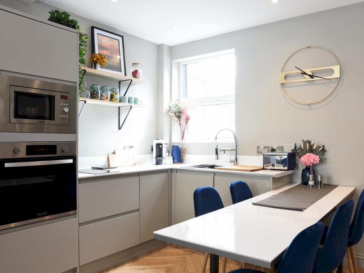 Pass The Keys Newly Refurbed 3Bed 2Bath House In Central Portsmouth Esterno foto