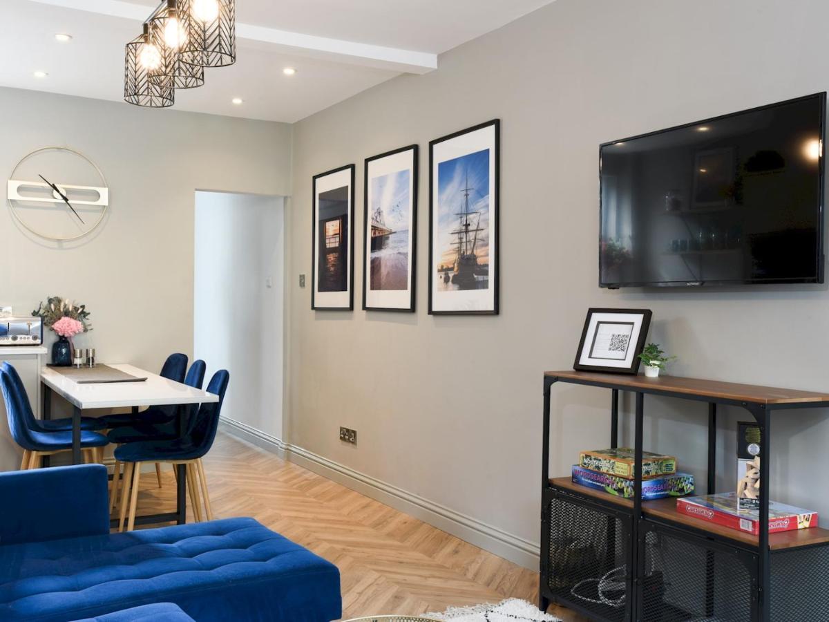 Pass The Keys Newly Refurbed 3Bed 2Bath House In Central Portsmouth Esterno foto