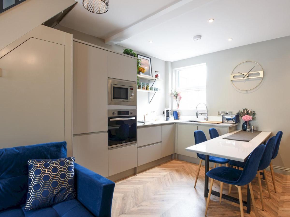 Pass The Keys Newly Refurbed 3Bed 2Bath House In Central Portsmouth Esterno foto