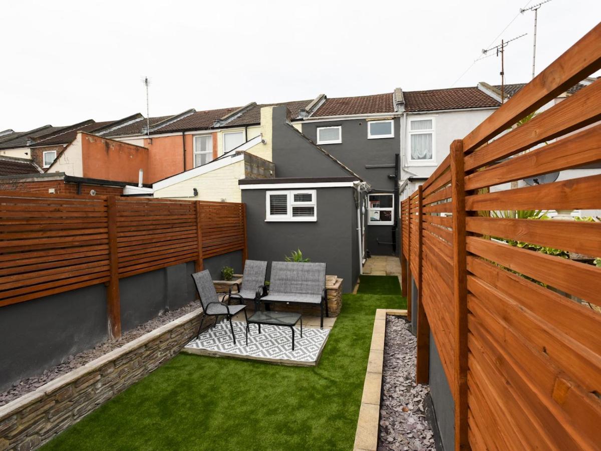 Pass The Keys Newly Refurbed 3Bed 2Bath House In Central Portsmouth Esterno foto